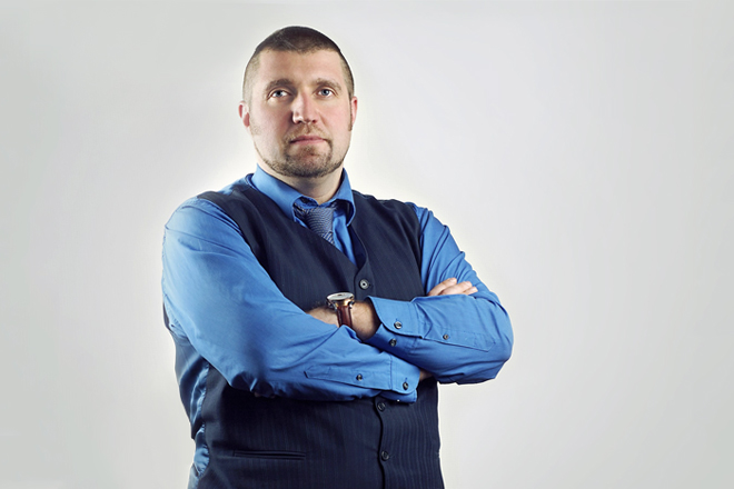 Дмитрий Потапенко: «Теперь бизнес отжимают с помощью закона»