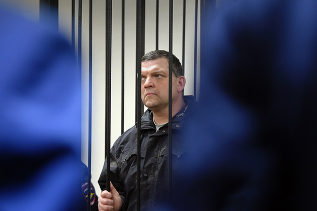 «Что, суки, попались?»: Новые подробности битвы за фабрику «Меньшевик» 