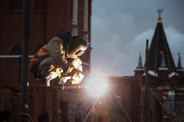 Как хакнуть систему госзакупок, выиграть тендер и не разориться, выполняя его