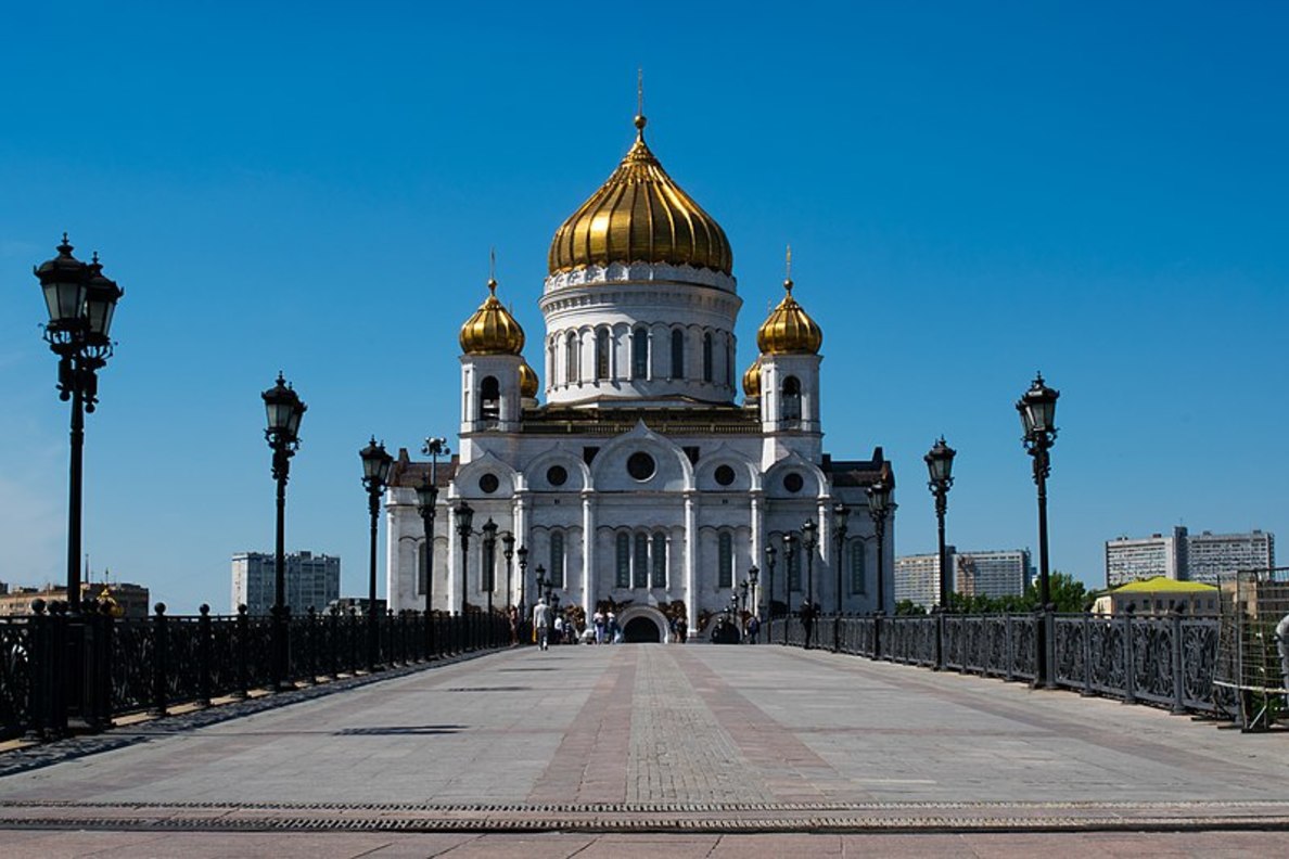 Критик храма Христа Спасителя избит в Москве