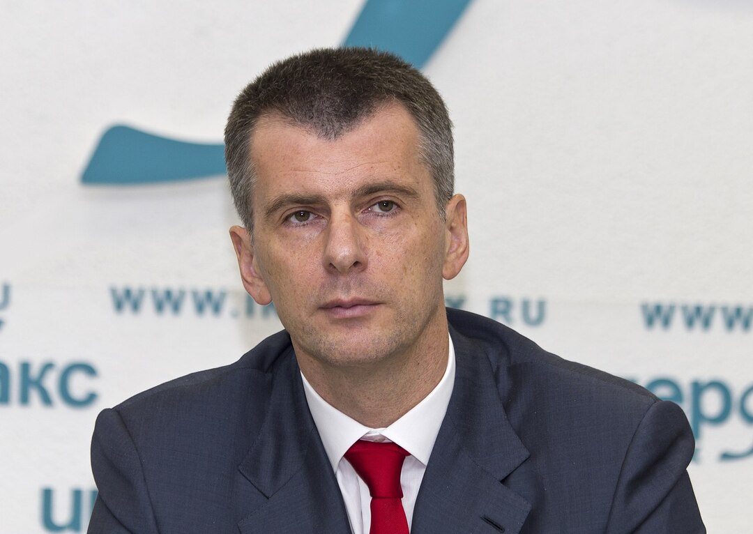 Представители Прохорова опровергли сообщения о травме бизнесмена топором