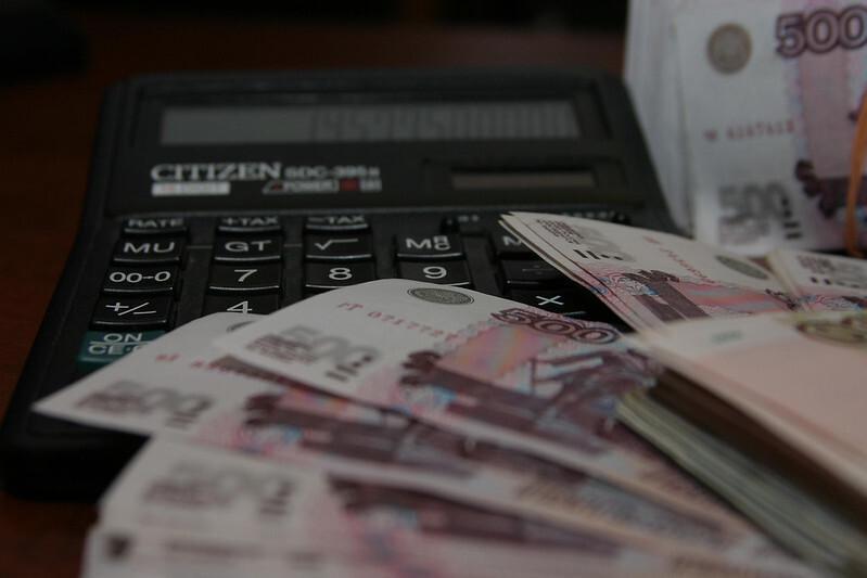 Правительство России отказалось увеличивать социальный налоговый вычет до 360 тысяч рублей