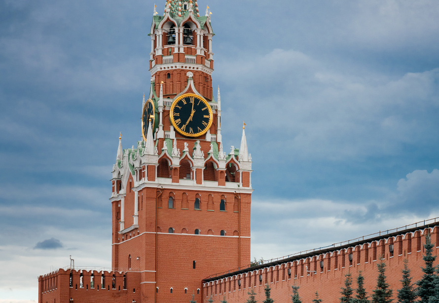 Суд отменил штраф пермской активистке за обращение к Путину