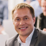 Попал на деньги. За что российские работодатели штрафуют сотрудников