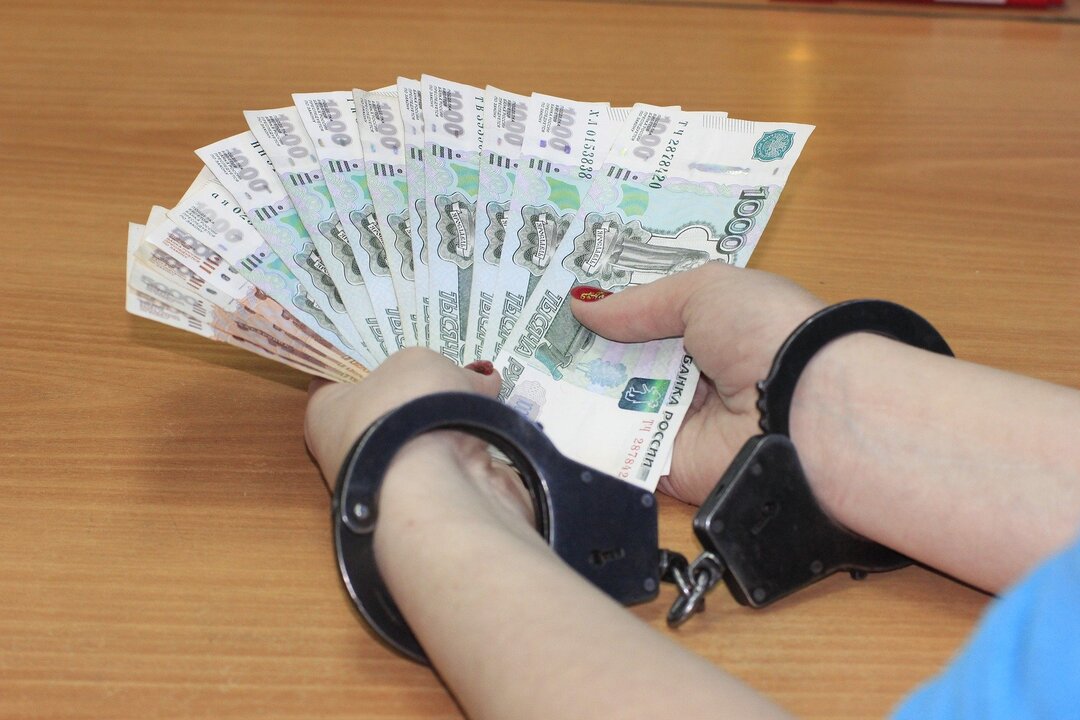 ФСБ задержала трёх россиян, пытавшихся продать должность губернатора Чукотки за $4 млн