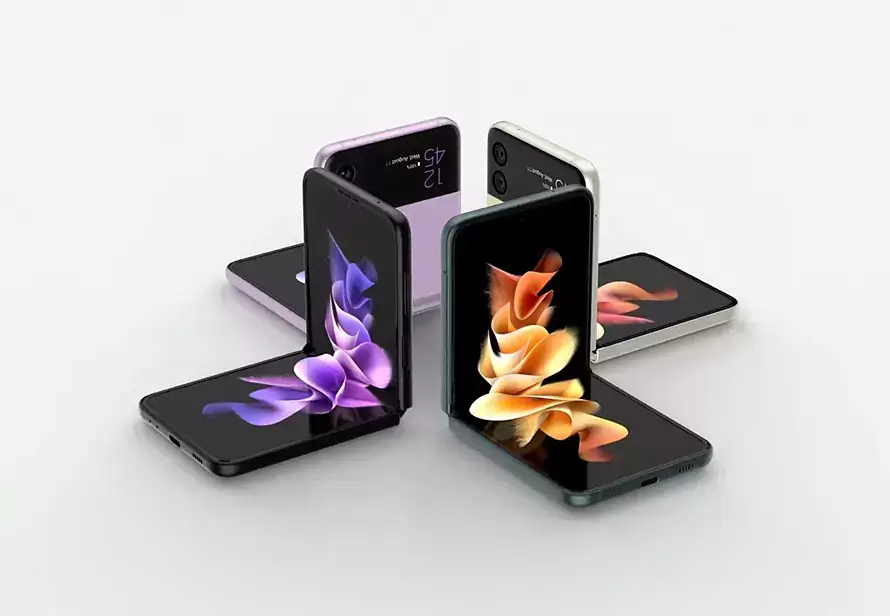 Идеально для Galaxy Z Flip3. Samsung создала джинсы для складных смартфонов