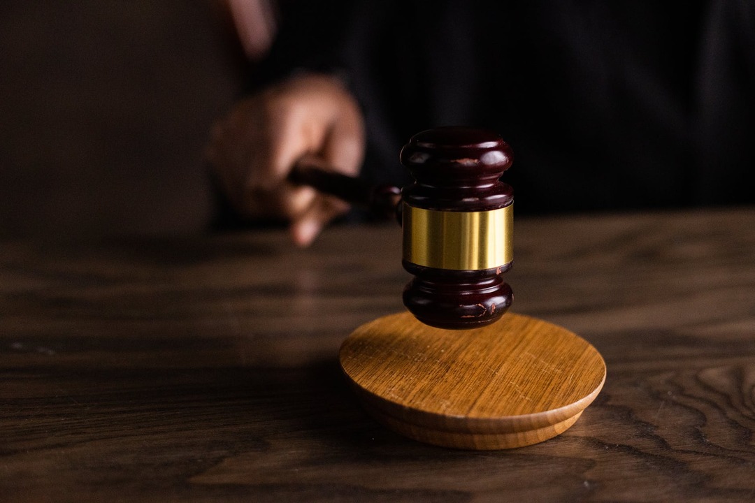 Суд оправдал 18-летнего американца, застрелившего двух человек во время погромов