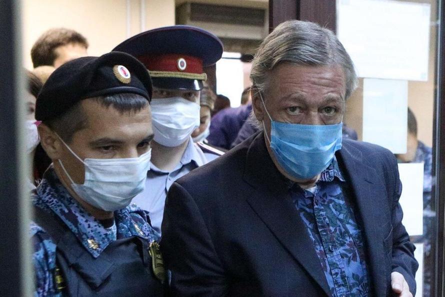 Михаил Ефремов победил на конкурсе тюремных фильмов