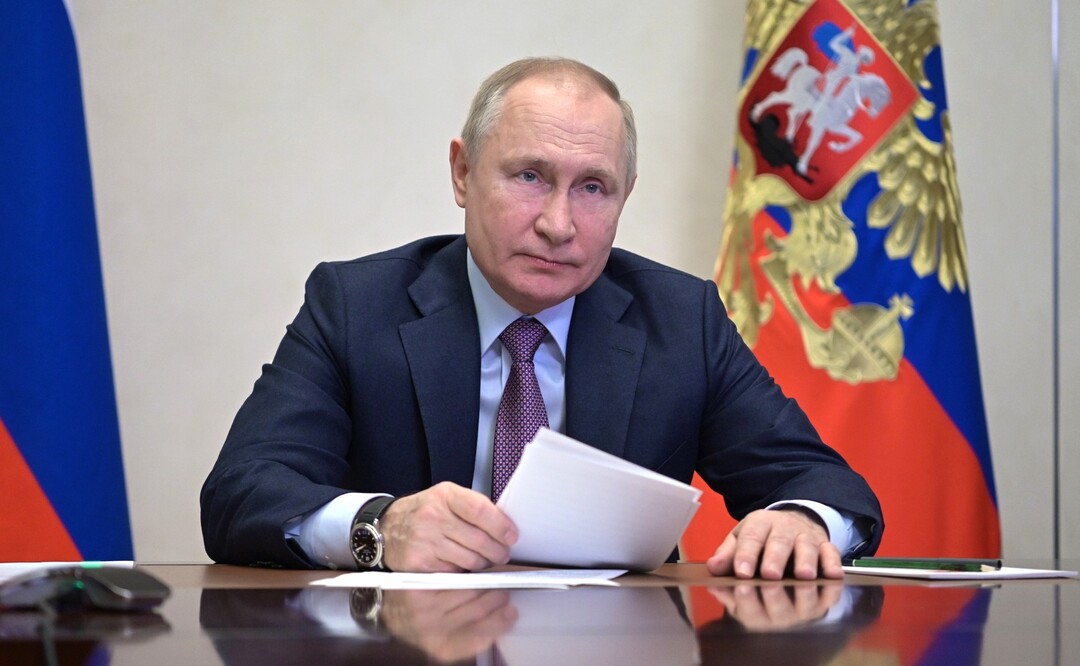 Путин поручил проиндексировать пенсии выше инфляции