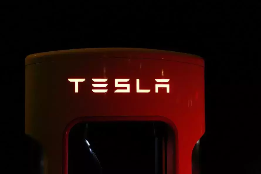 Tesla передумала выпускать Cybertruck в 2022 году