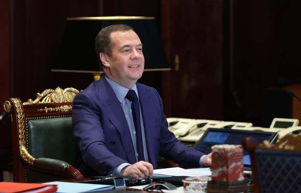 Медведев назвал главную проблему России