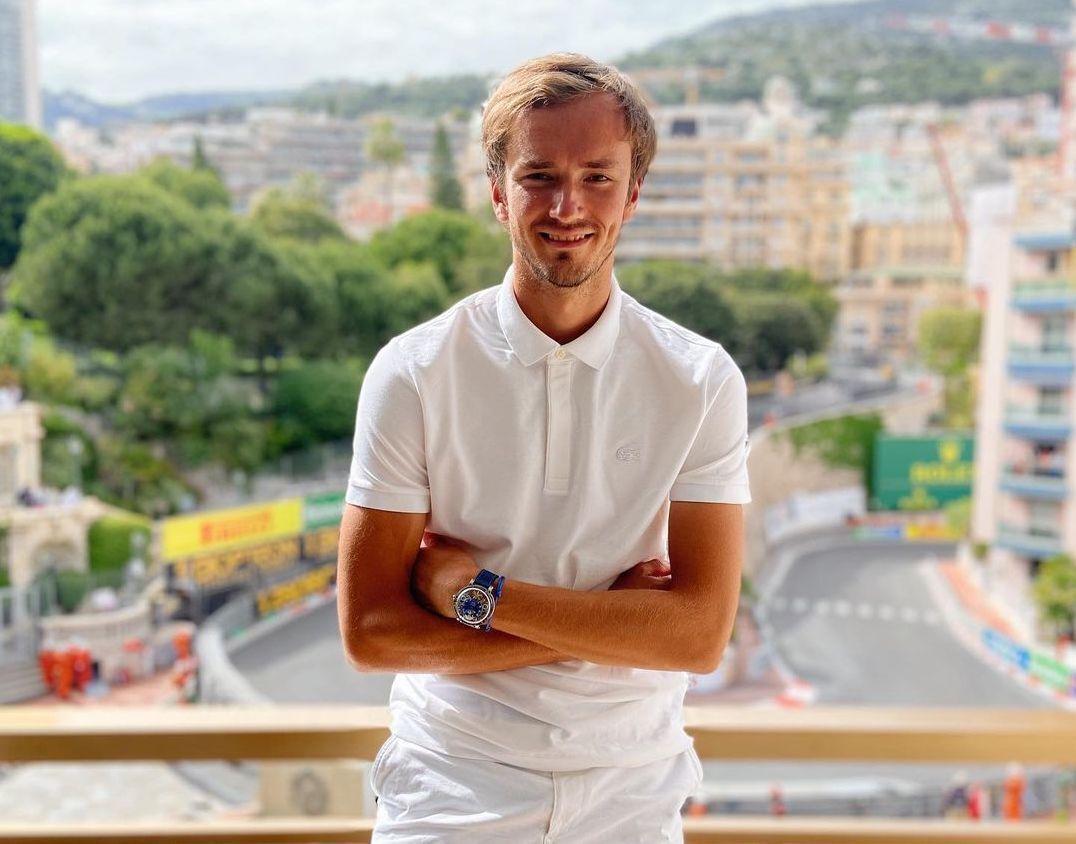 Медведев проиграл Надалю финал Australian Open