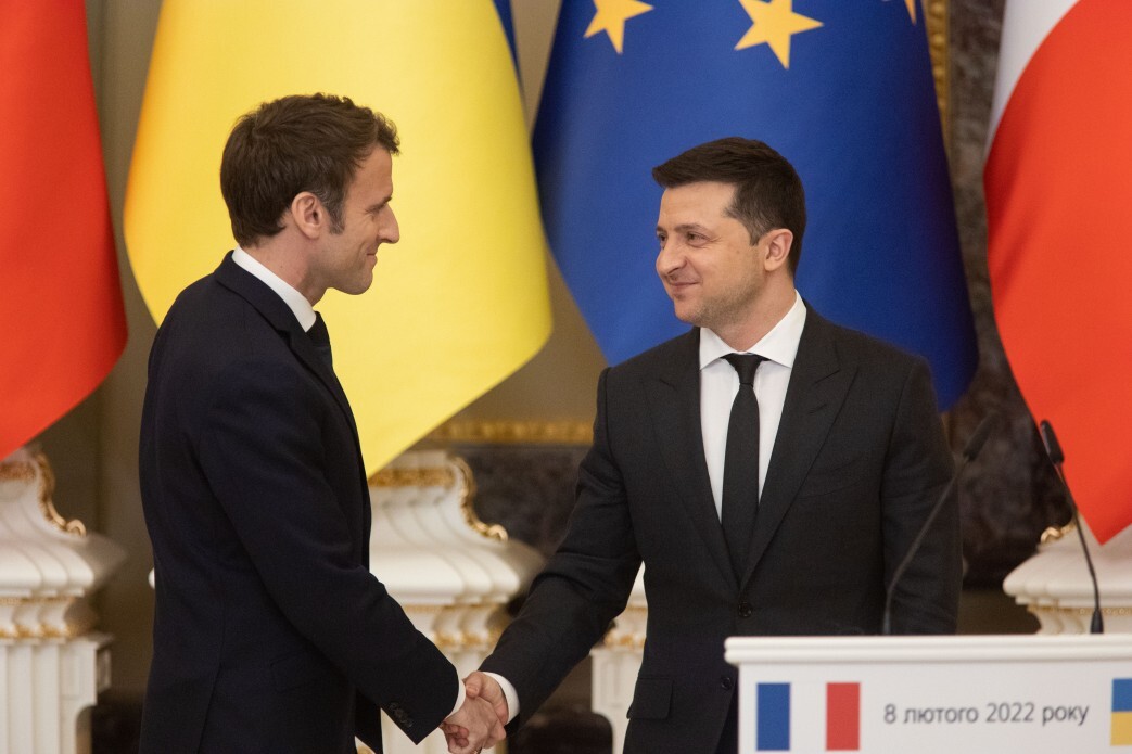 Макрон назвал единственный путь к миру на Украине