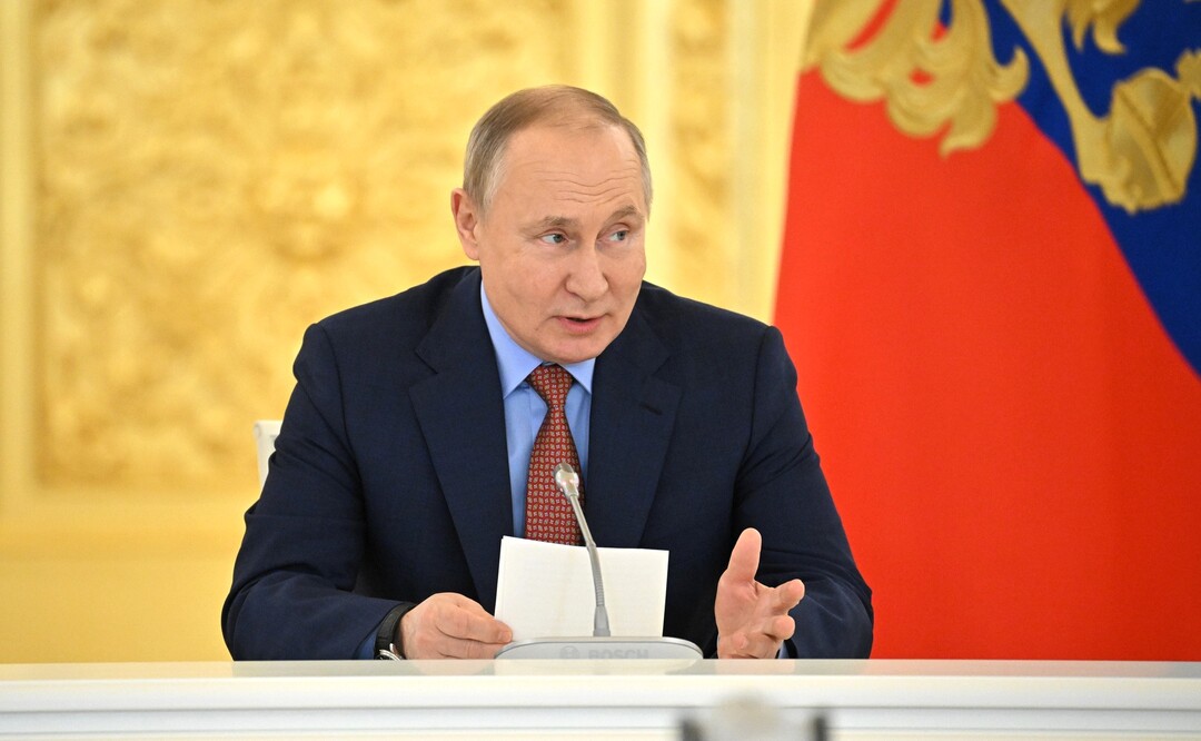 Путин решил признать независимость ДНР и ЛНР