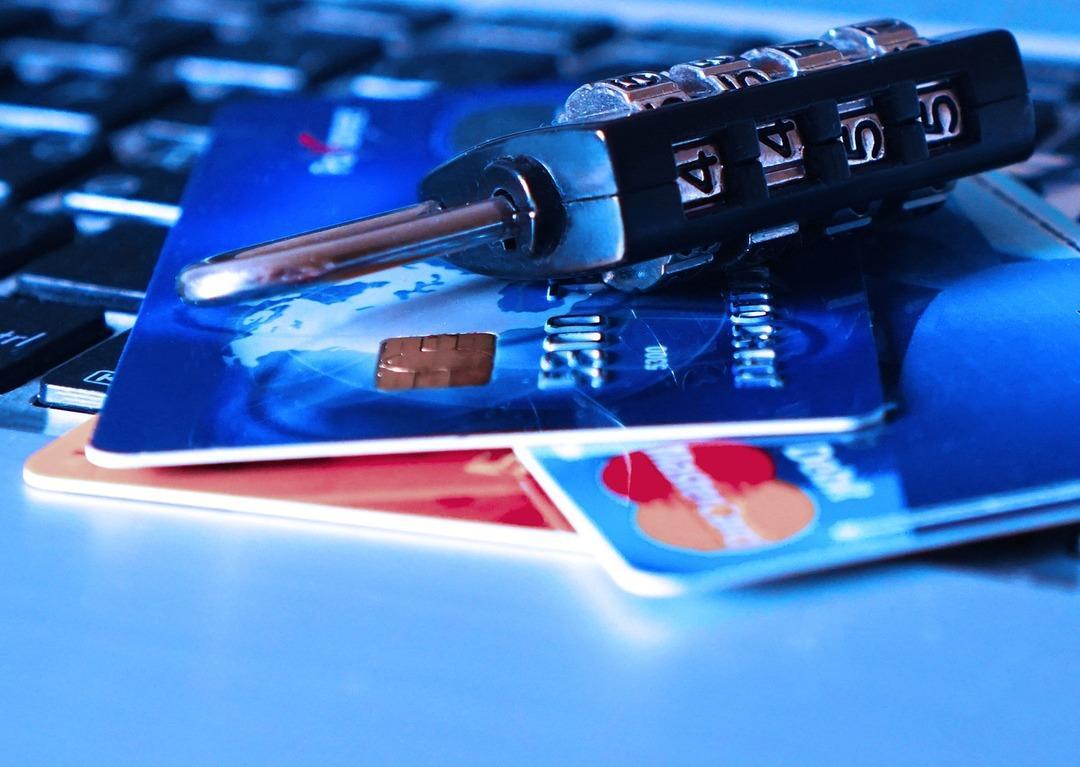 Клиенты банков, попавших под санкции, не смогут пользоваться Apple Pay