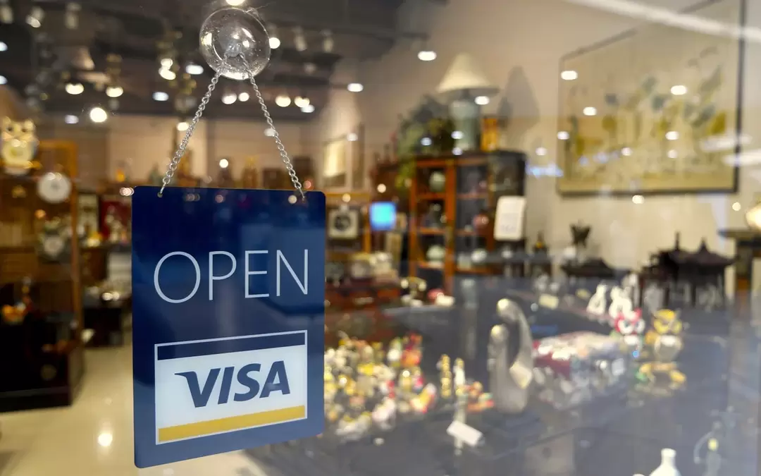 Visa и Mastercard будут работать с российскими банками до 10 марта