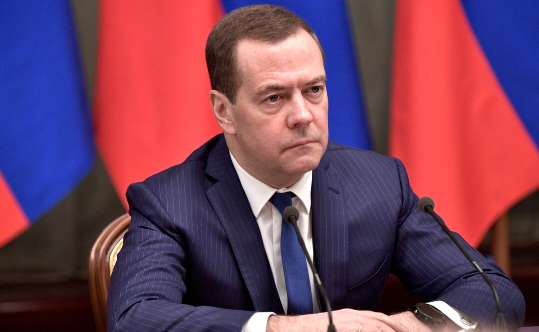 Медведев допустил протесты в США и Европе из-за антироссийских санкций