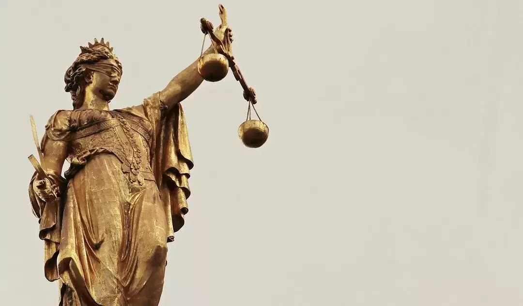 Главу спортивной федерации заподозрили в руководстве бандой