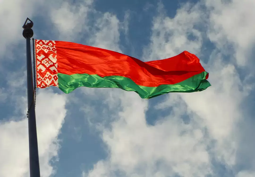 Белоруссия остановила платежи недружественным иностранцам