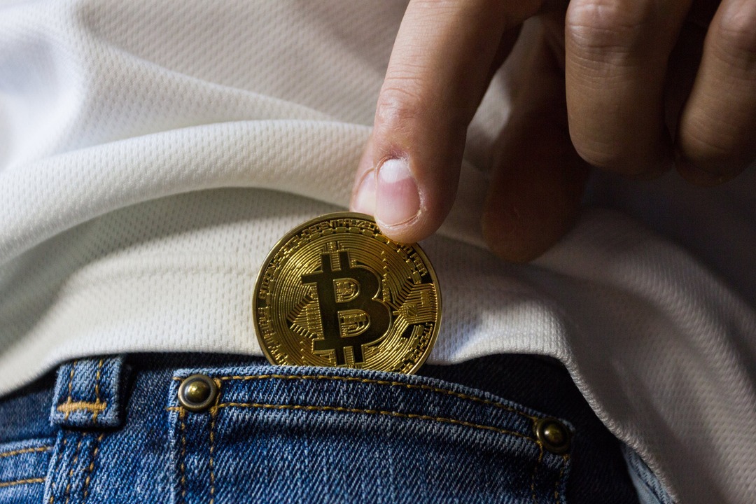 Binance запретит торговать россиянам с активами более чем на 10 тыс.