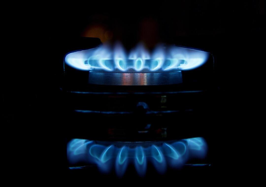 Россия прекратила поставки газа в Польшу после отказа переходить на рубли