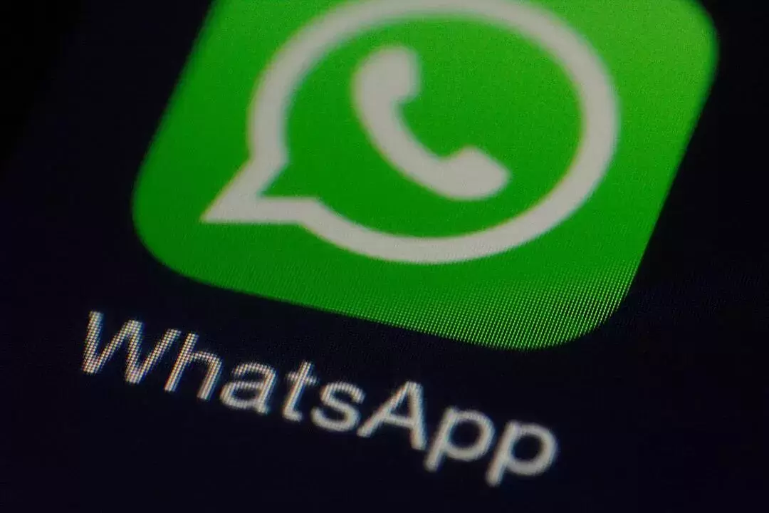 В WhatsApp разрешат переписываться с помощью очков