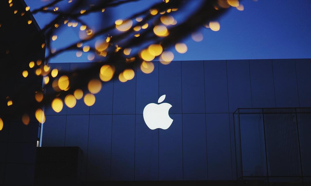 Сотрудники китайского завода Apple устроили бунт