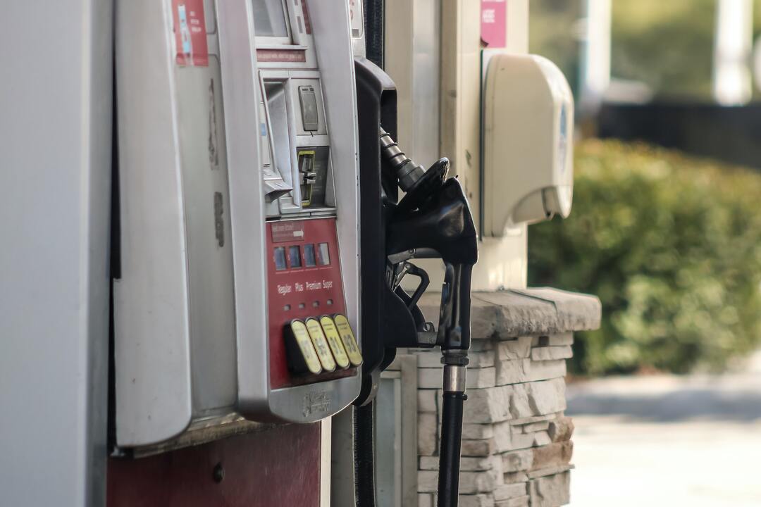 США могут влезть в резервы нефти для снижения цен на бензин