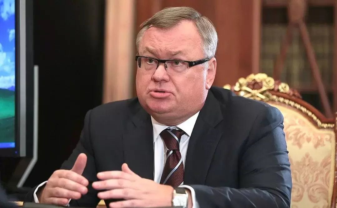 Глава ВТБ заявил о финансовой войне Запада против России