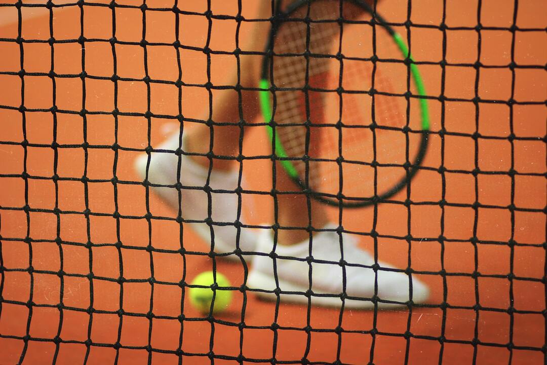 Российского теннисиста оштрафовали на крупную сумму за плохое поведение