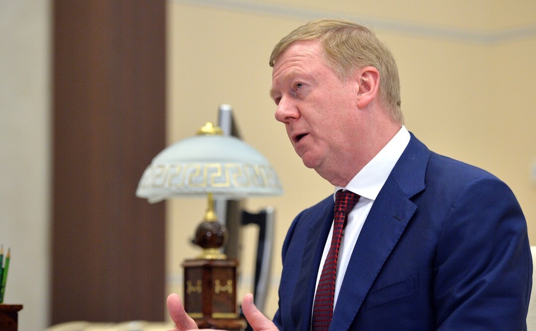 Российские силовики начали охоту на деньги Чубайса