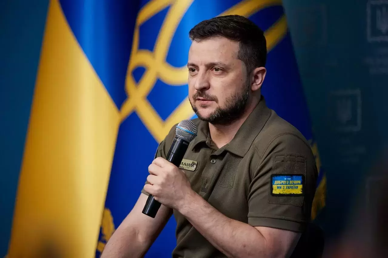 Украина собралась уже в июле ввести визовый режим с Россией