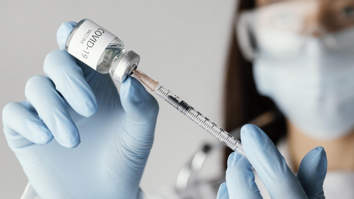 Россияне потеряли интерес к прививкам от коронавируса