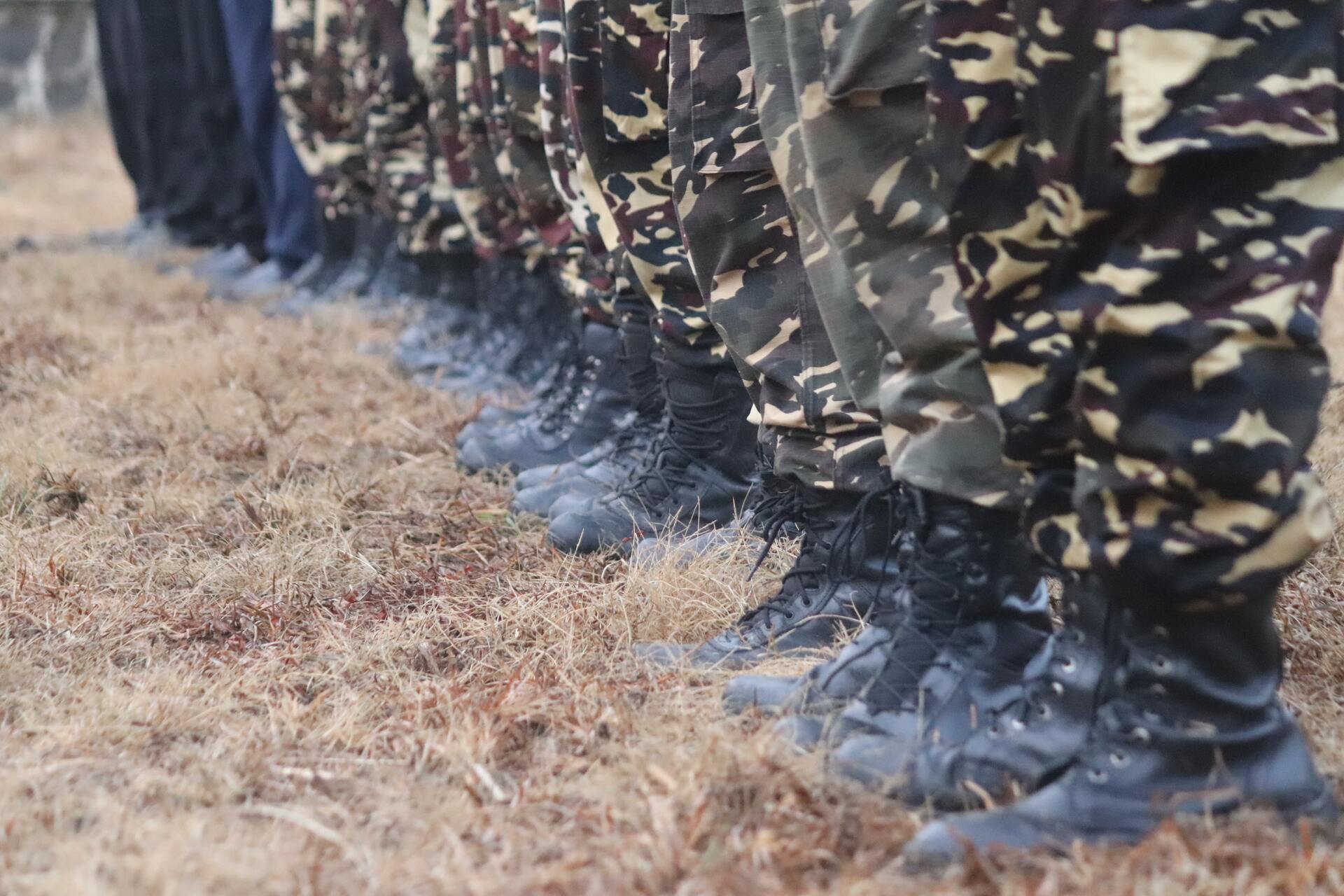 Россияне стали чаще наряжать детей в военную форму