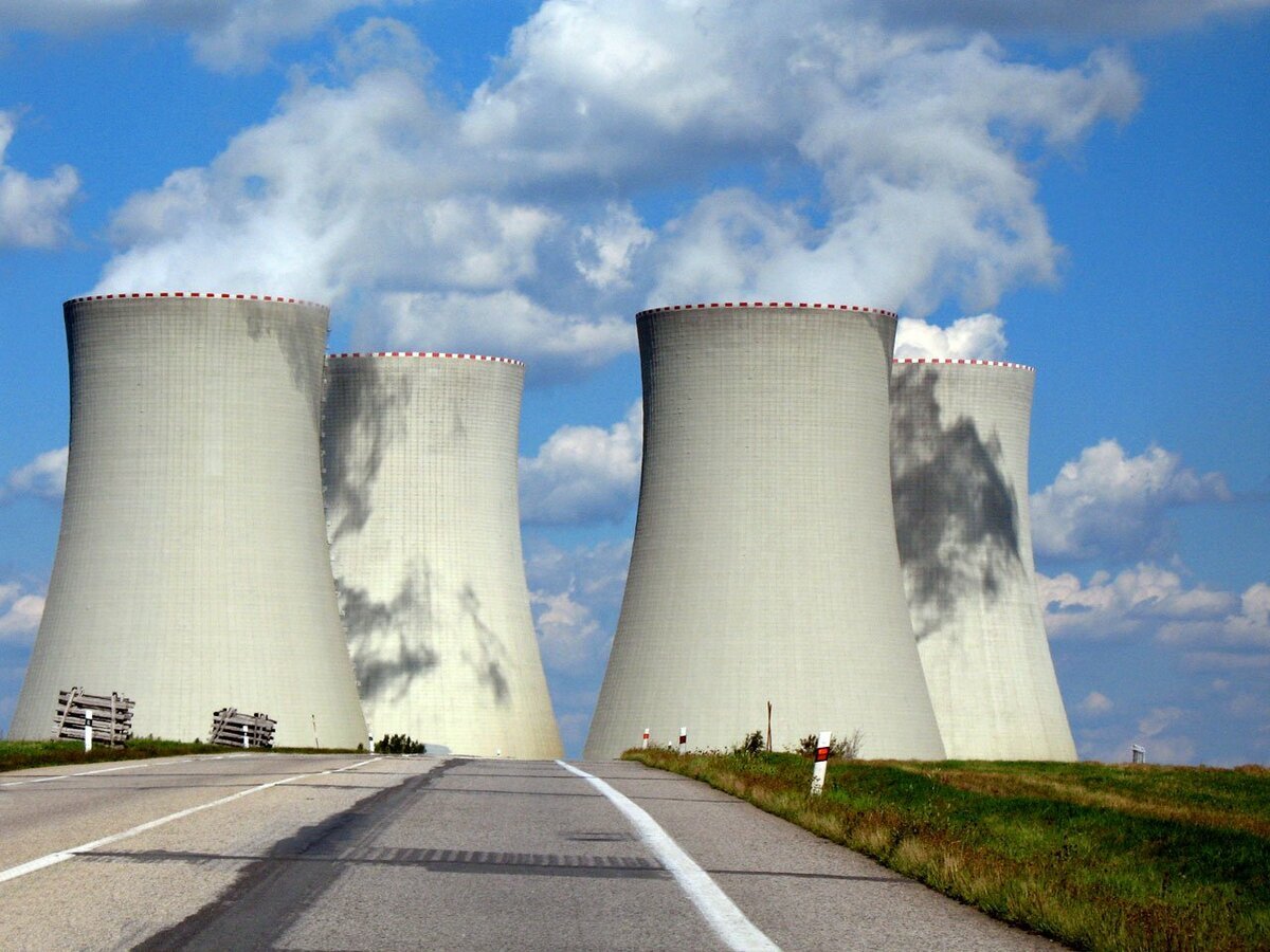 США решили убедить Германию не отказываться от атомных электростанций