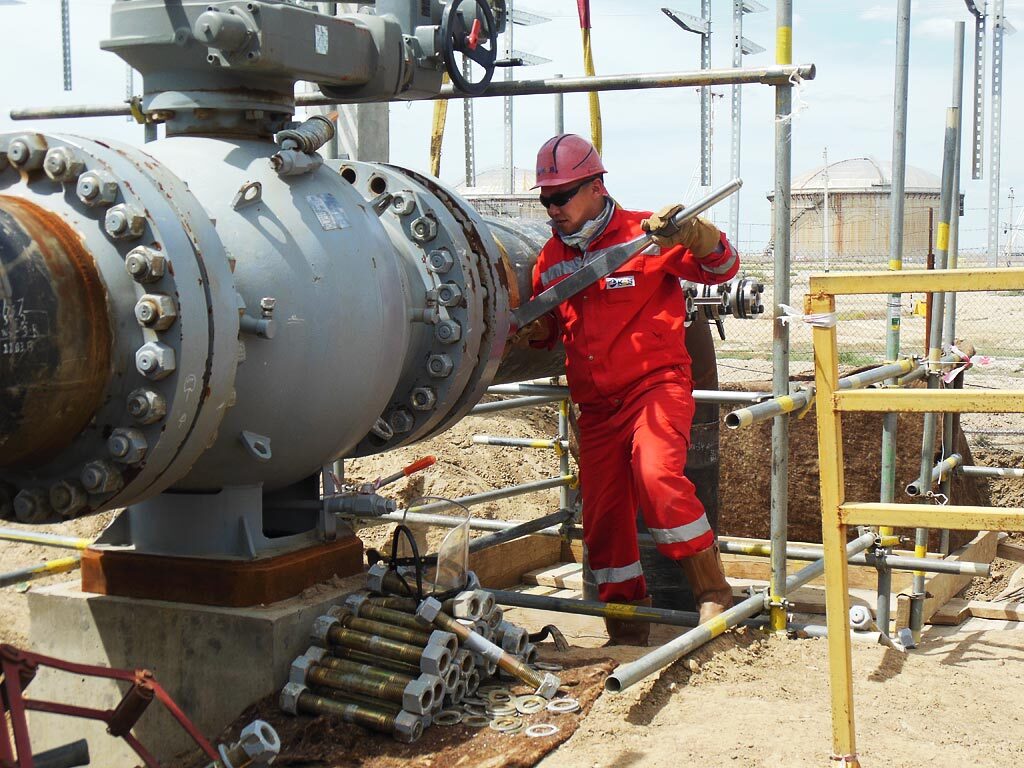 Прокачку казахстанской нефти в Россию снова ограничили