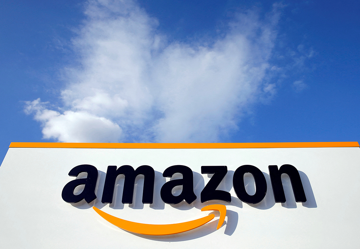 Amazon купит производителя умных пылесосов iRobot