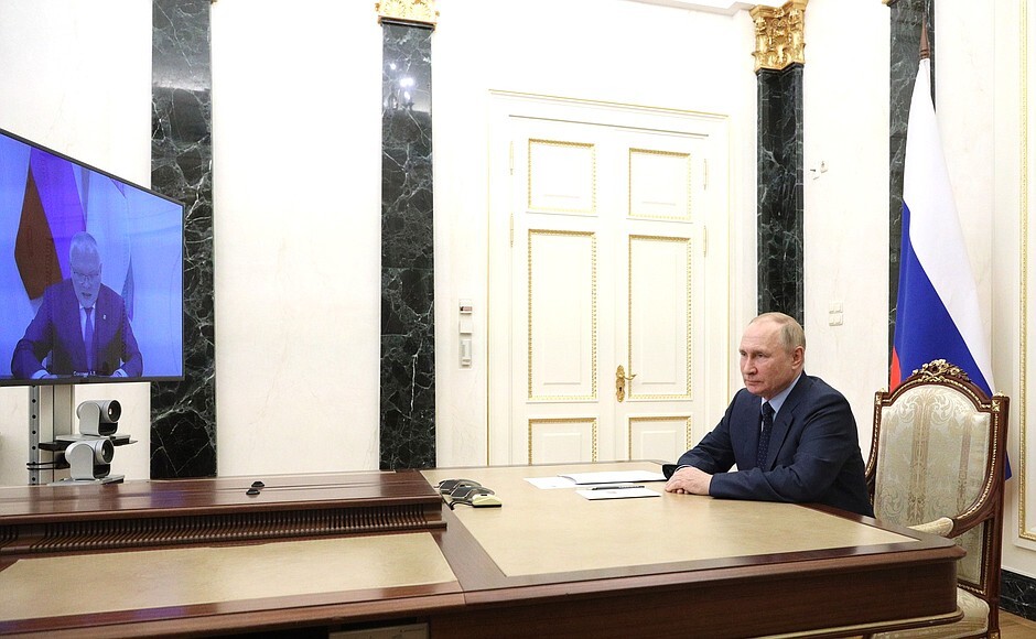 Путин призвал российского губернатора обратить внимание на местных алкоголиков