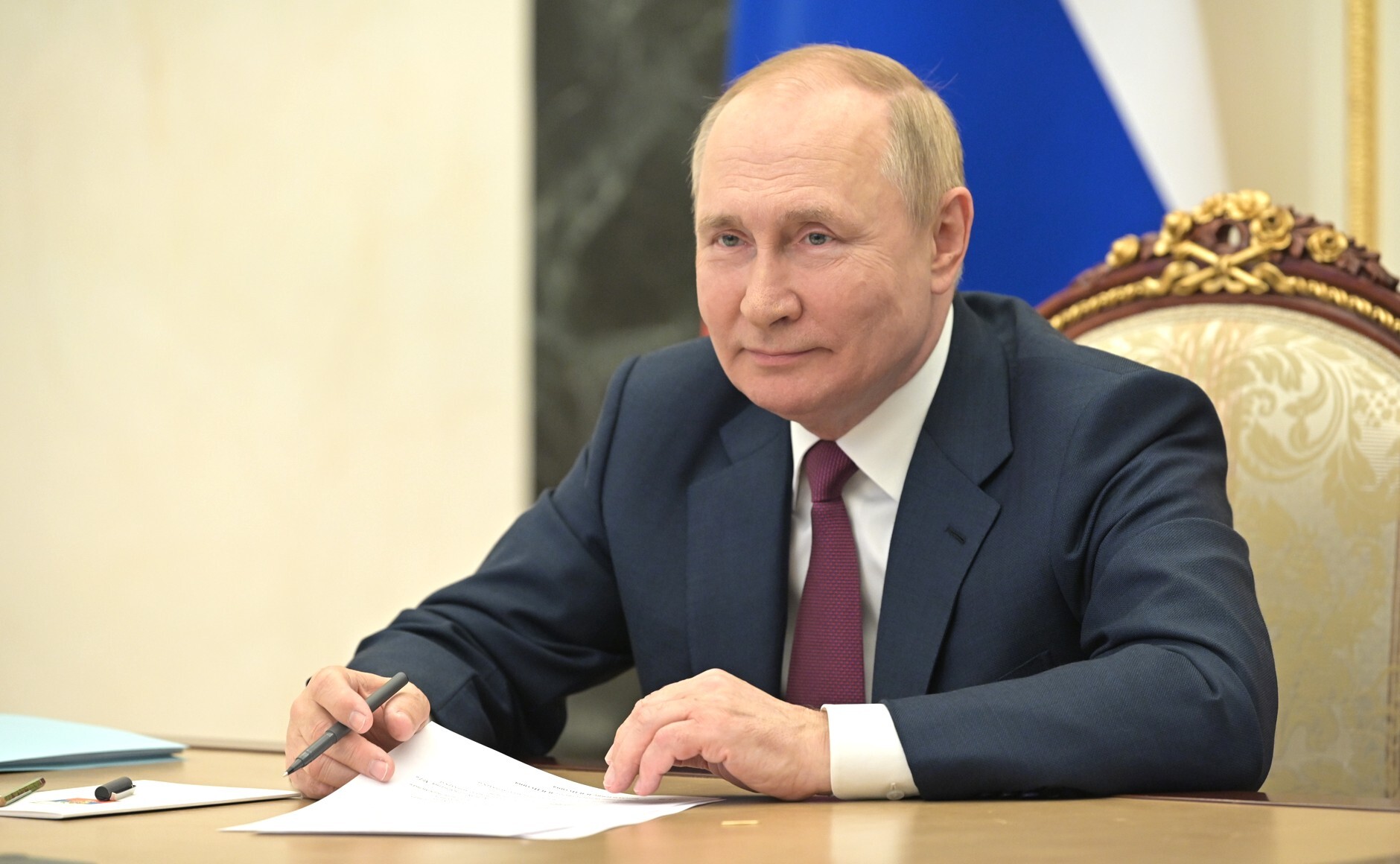 Россия выплатит по 10 тысяч рублей родителям школьников Донбасса