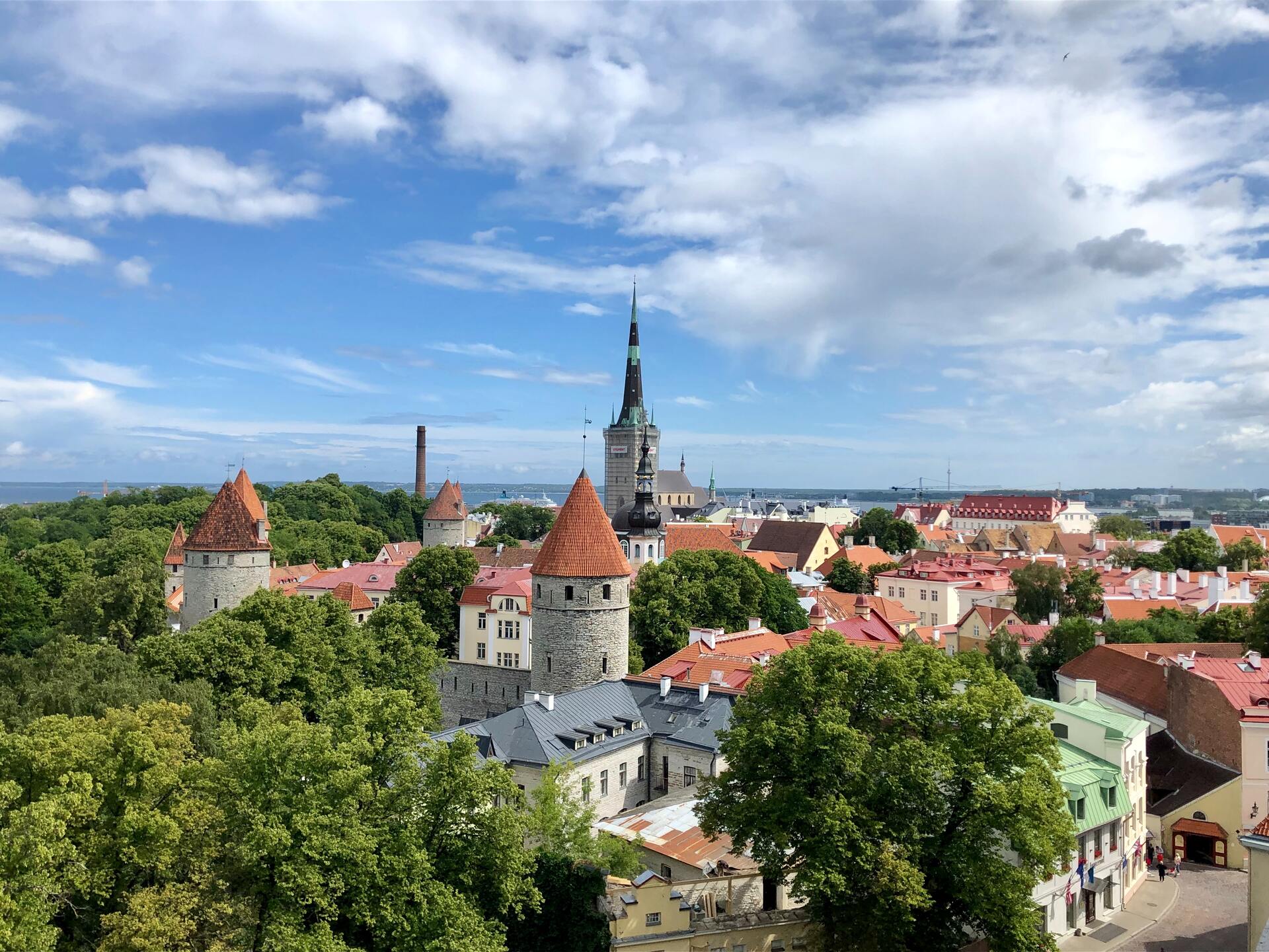 У россиян захотели отобрать недвижимость в Эстонии