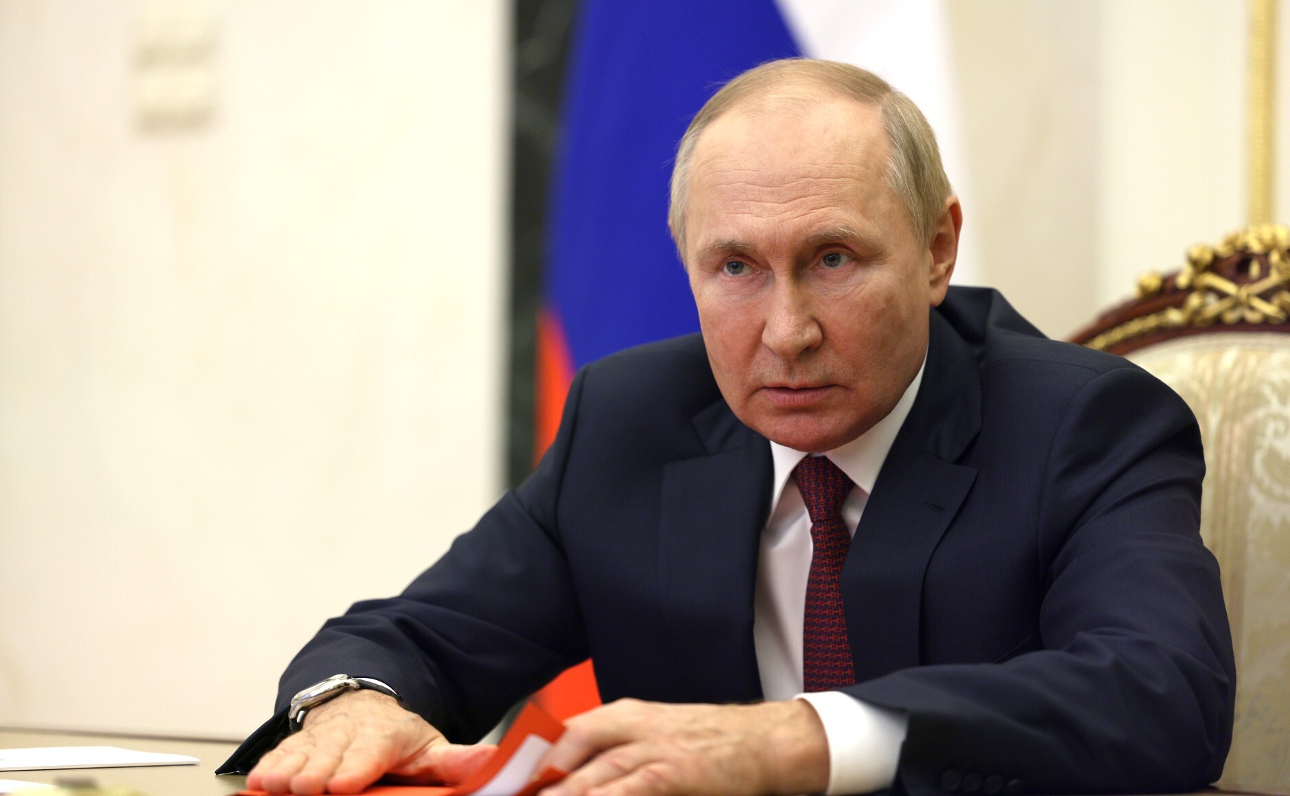 Путин включил ДНР, ЛНР, Херсонскую и Запорожскую области в состав России
