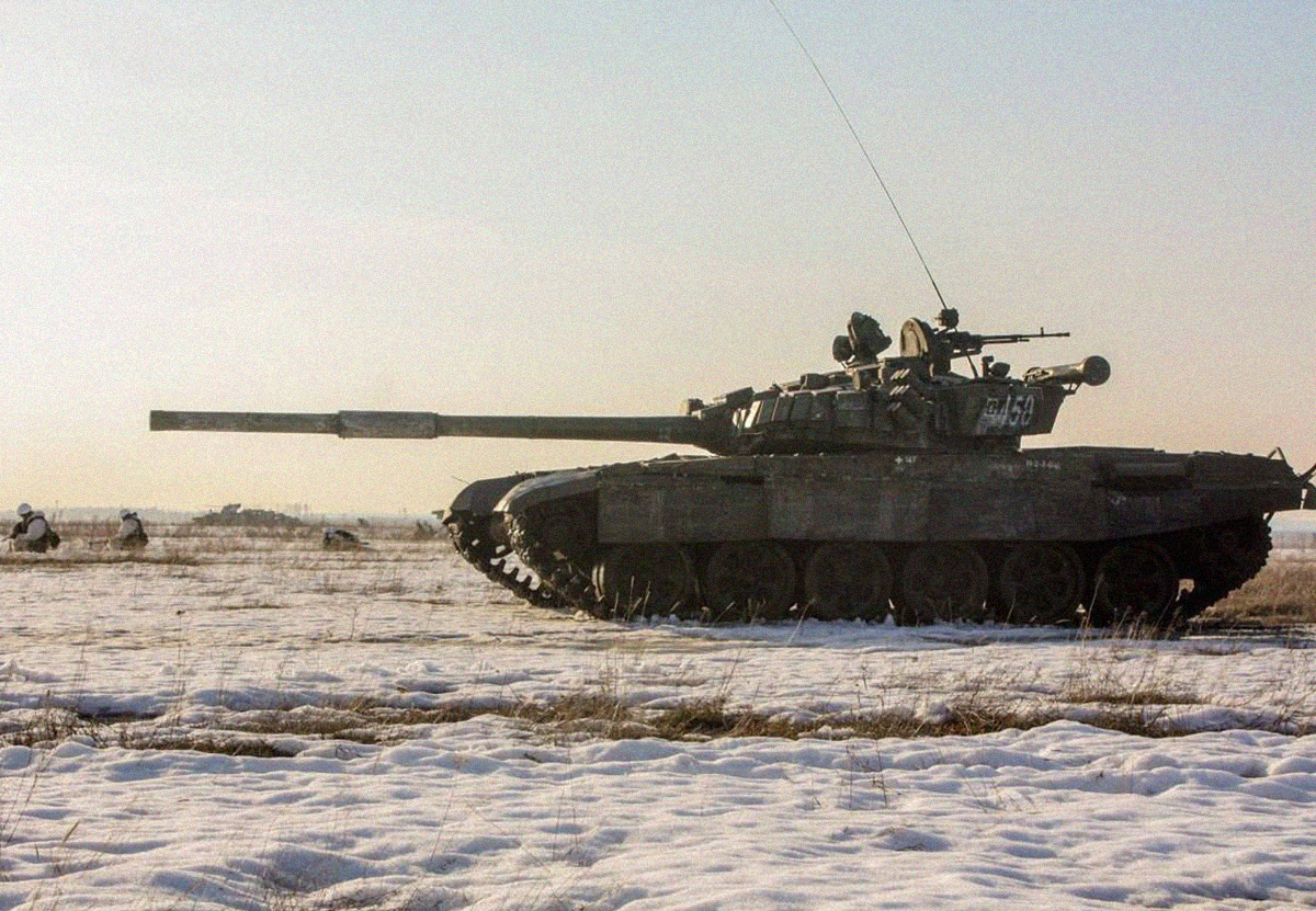 В российском танке во время ремонта взорвался боекомплект. Пострадали 14 человек