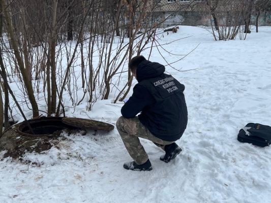 В России коммунальщики нашли в колодце мешки с расчленёнными трупами
