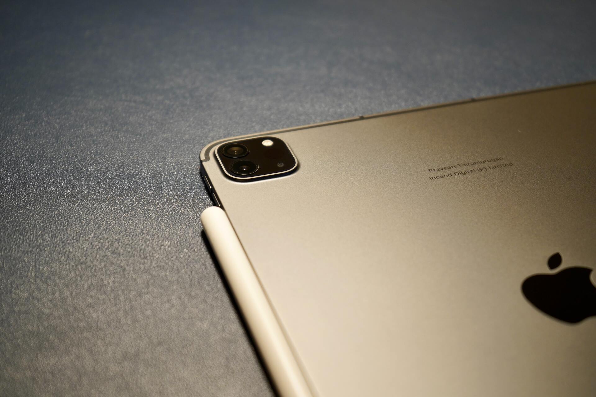 Apple влепили миллиардный штраф в России. А нечего слишком доминировать