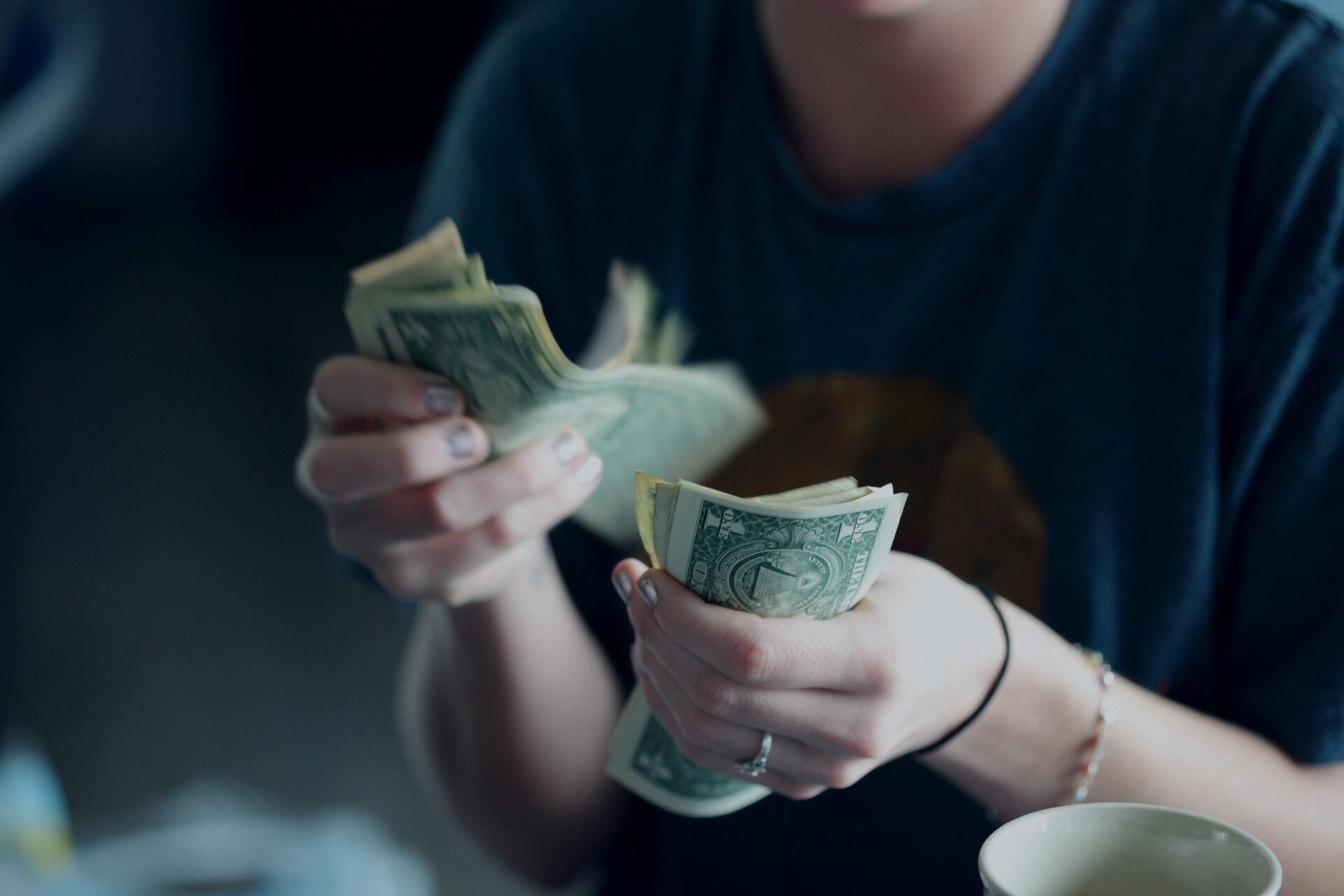 Россиянка через суд вернула проданную мошенникам квартиру
