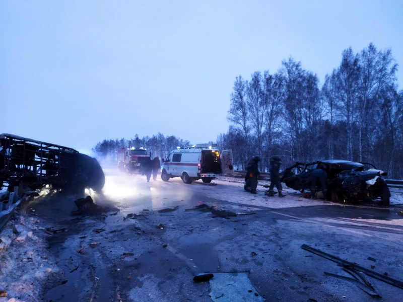 В российском городе скорая попала в смертельное ДТП. Погибли четыре человека