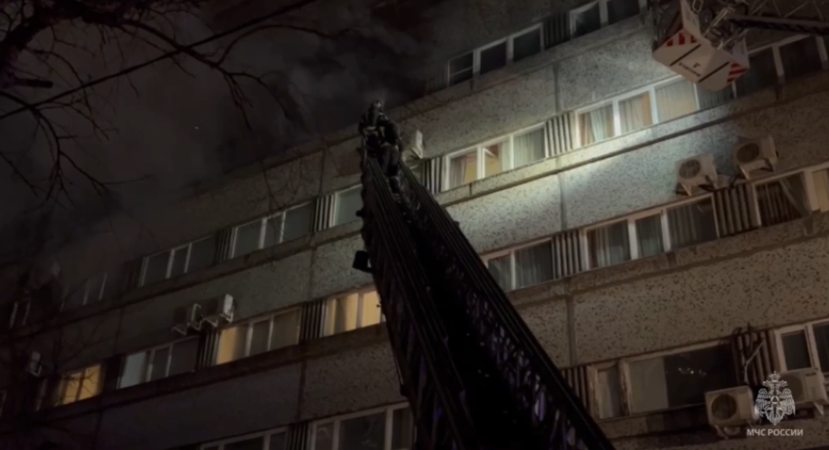 При пожаре в московской гостинице погибли 7 человек