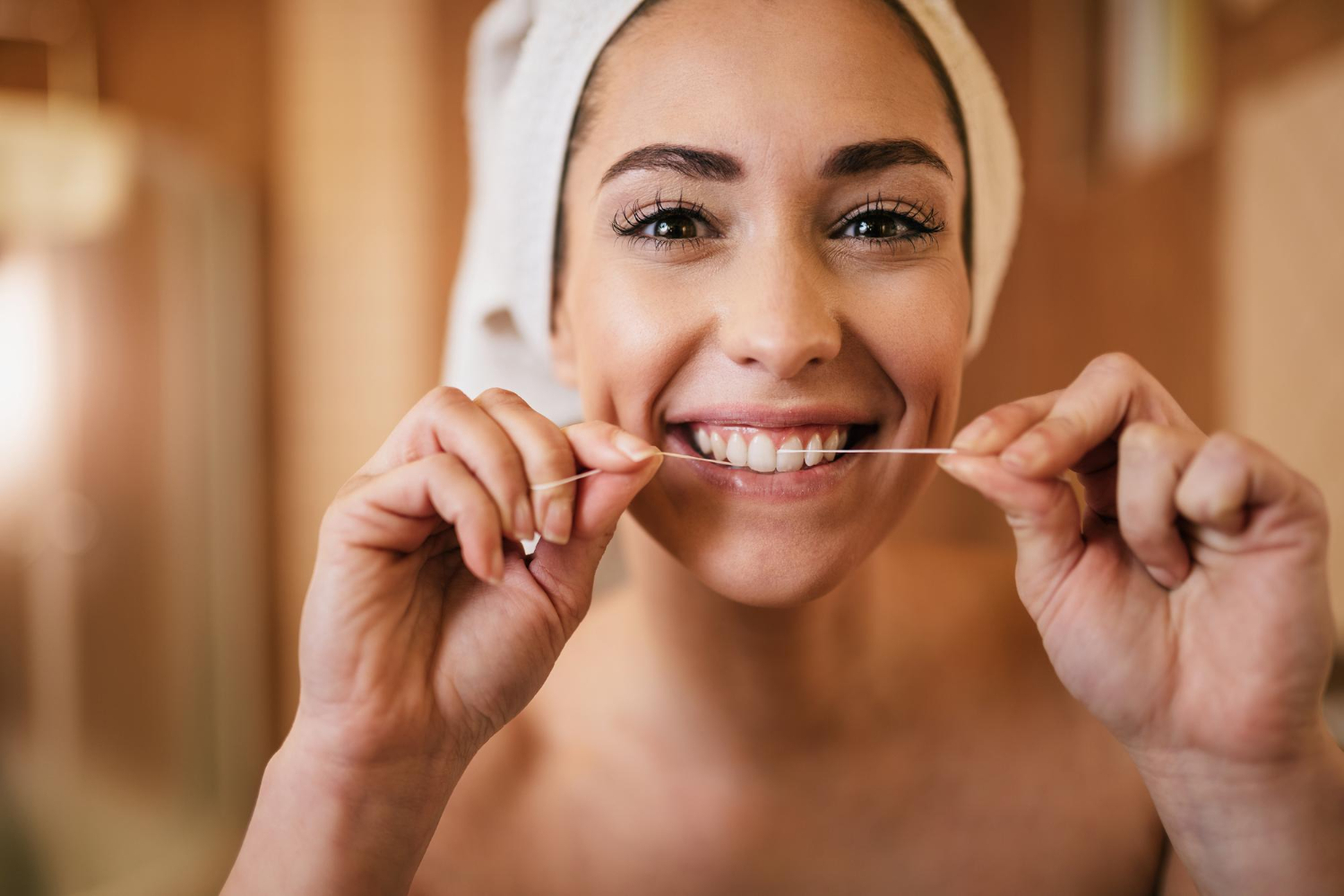 Стоматолог Симонян: для полноценной очистки зубов нужна монопучковая щётка