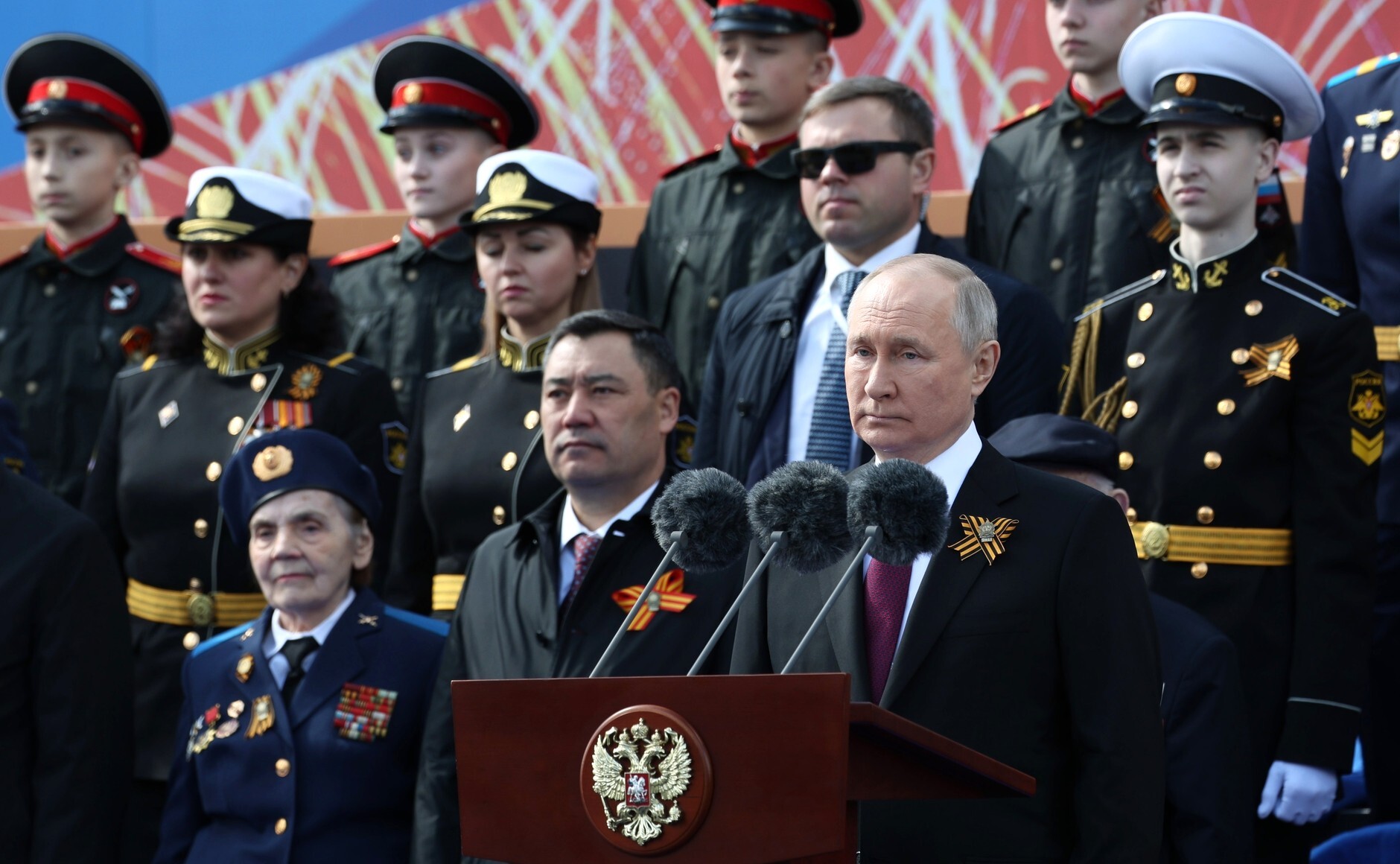 В Москве прошёл Парад Победы. Кто приехал, что сказал Путин? — Секрет фирмы