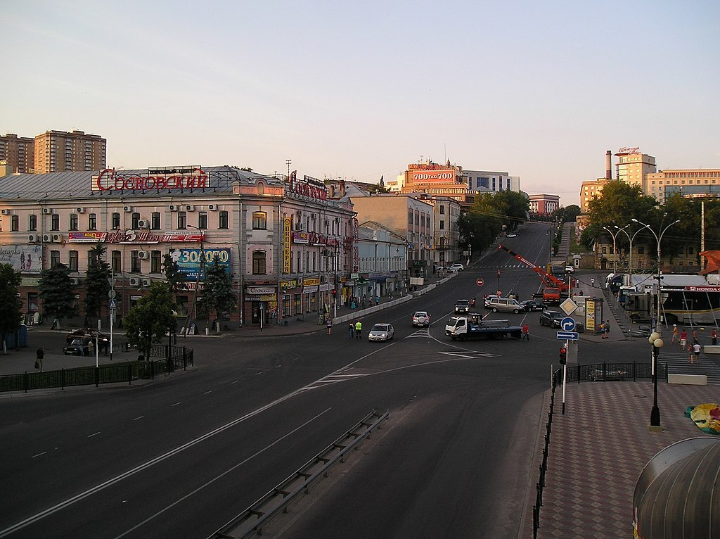 Baza: пятиэтажка в Курске пострадала при атаке со стороны Украины